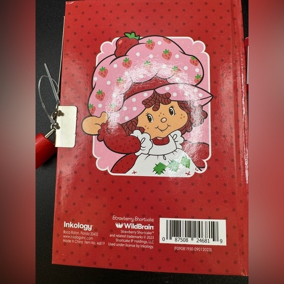 NEW Strawberry Shortcake Mini Diary and Scented Pom Pen - Picture 4 of 5